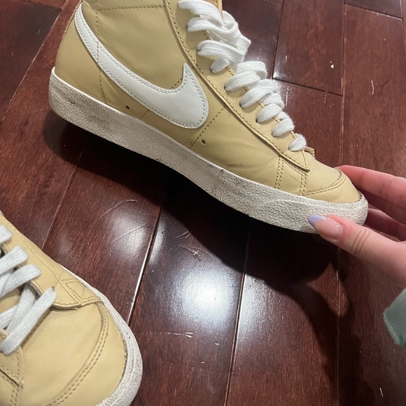 women’s blazers - Picture 5 of 6